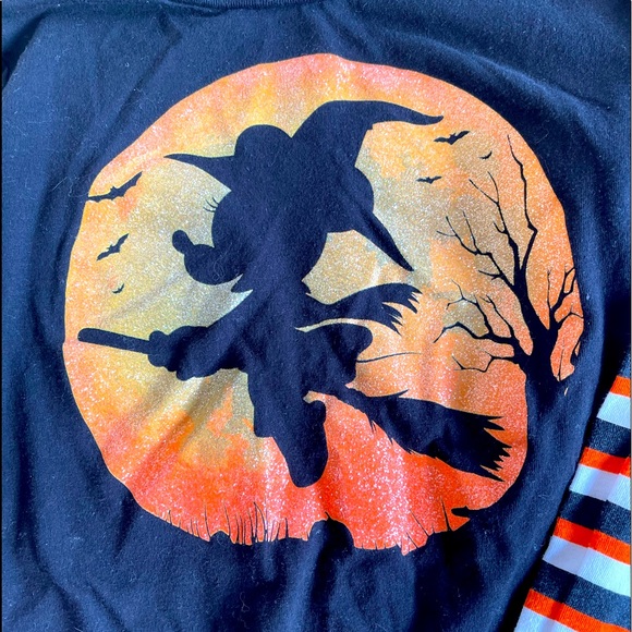 DISNEY HALLOWEEN MICKEY MOUSE Flying Witch Top S - Picture 7 of 11